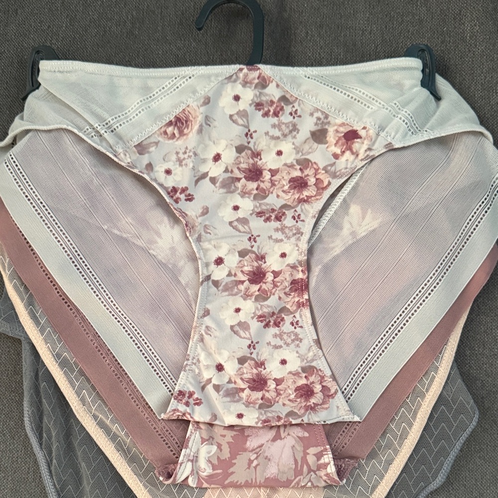 Vince Camuto Floral and Solid Panty Set - Cream, Pink, Gray - Picture 2 of 13